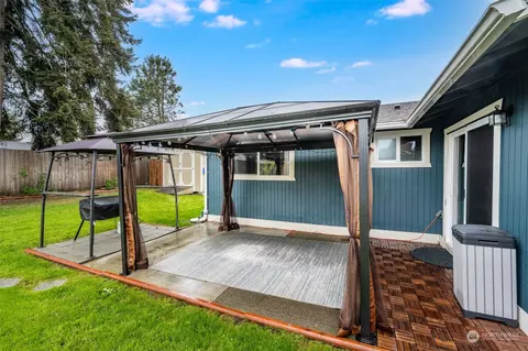 Exterior - 17124 6th Ave E, Spanaway, WA 98387 photo 2 of 4