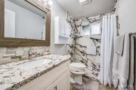 Bath - 17124 6th Ave E, Spanaway, WA 98387 photo 1 of 2