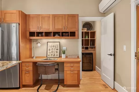 621 32nd Ave E, Seattle, WA 98112 photo 10