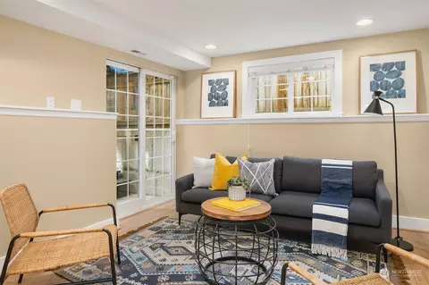 621 32nd Ave E, Seattle, WA 98112 photo 30