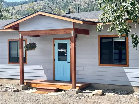 Exterior - 1310 Riverside Ave, Twisp, WA 98856 photo 4 of 10