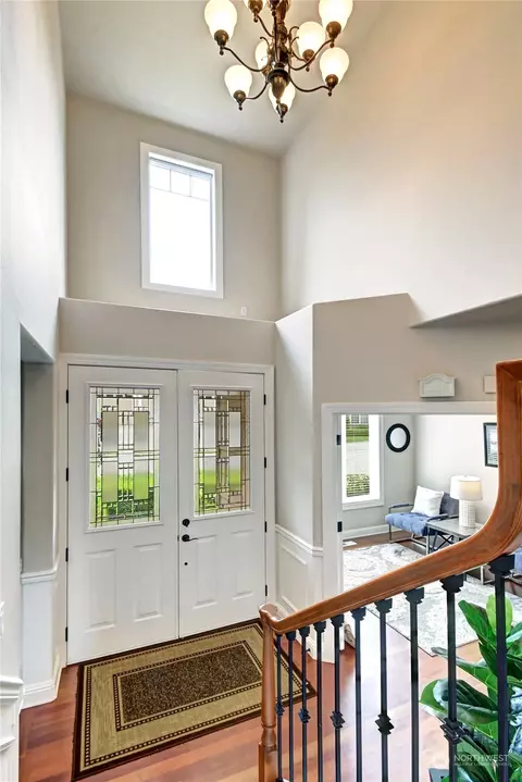 Entry Way - 16521 124th Ave NE, Bothell, WA 98011 photo 2 of 2