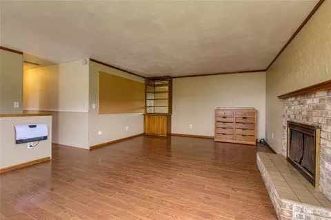 Living - 8130 Gillies Rd, Everson, WA 98247 photo 1 of 1