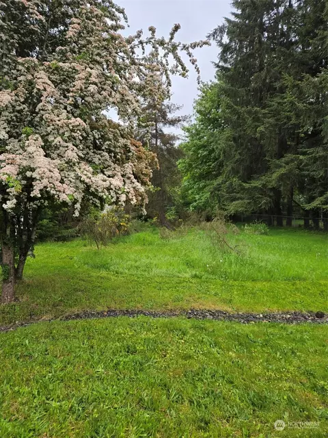 12804 163rd Ave SE, Renton, WA 98059