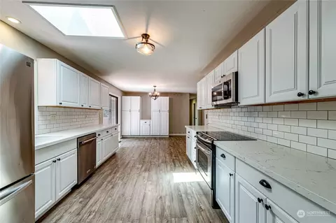 406 47th St SE, Everett, WA 98203 photo 7