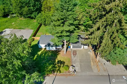 517 Franz Anderson Rd SE, Olympia, WA 98501