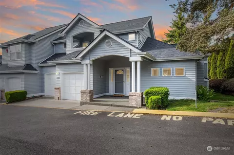 12022 SE 312th Pl #D, Auburn, WA 98092