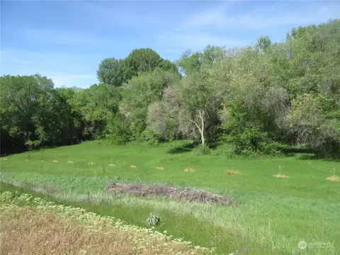 0 Collins, Selah, WA 98942