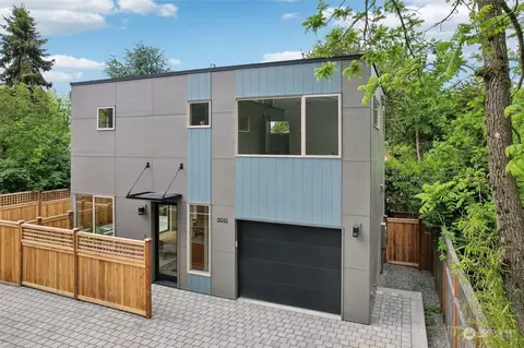 8045 Wallingford Ave N, Seattle, WA 98103