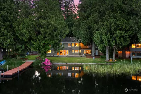 1513 Lakemoor Loop SW, Olympia, WA 98512