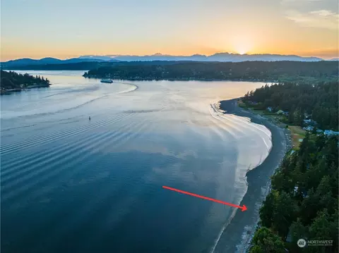 13 Lot Apt 13 Pleasant Beach Dr NE, Bainbridge Island, WA 98110