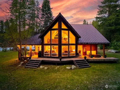 2102 Chiwawa Ct, Leavenworth, WA 98826