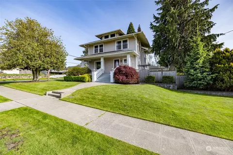 420 E Fulton St, Mount Vernon, WA 98273