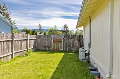 410 Johnson St, Enumclaw, WA 98022 photo 24