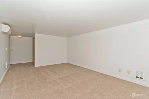 410 Johnson St, Enumclaw, WA 98022 photo 5