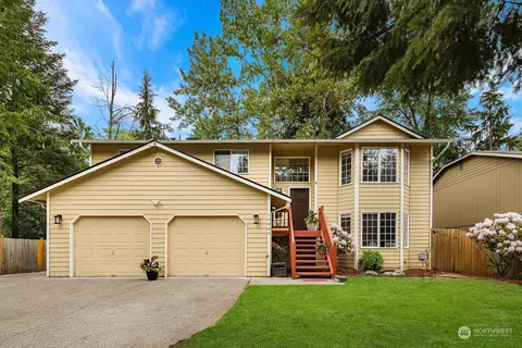 10405 7th Ave SE, Everett, WA 98208