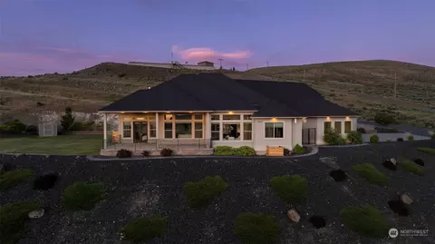 4950 Sterling Hts, Richland, WA 99352