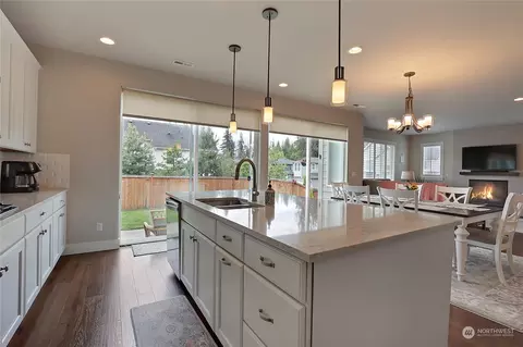 Kitchen - 22509 SE 265th Pl, Maple Valley, WA 98038 photo 1 of 4