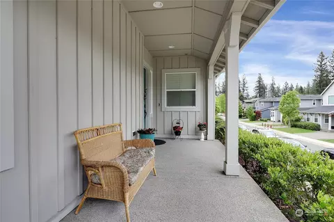 Exterior - 22509 SE 265th Pl, Maple Valley, WA 98038 photo 5 of 9