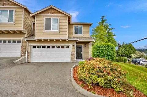 9237 11th Pl NE #B, Lake Stevens, WA 98258