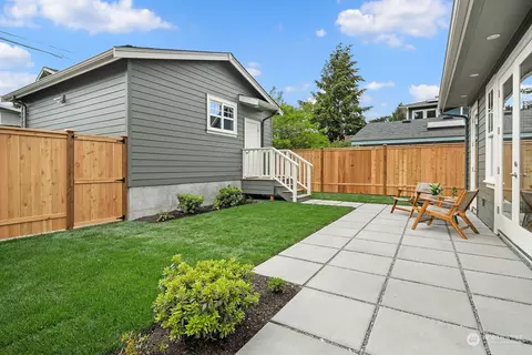 415 31st Ave E, Seattle, WA 98112 photo 37