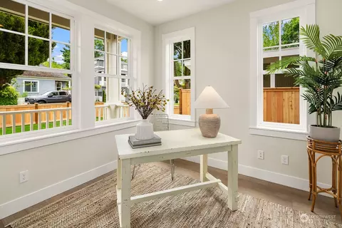415 31st Ave E, Seattle, WA 98112 photo 16