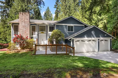 19720 SE 21st St, Sammamish, WA 98075