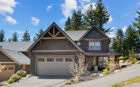 31 Miners Camp Way, Cle Elum, WA 98922