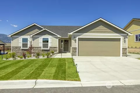 102 Sailing Hawk Ln, Manson, WA 98831