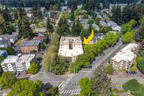 840 NE 125th St #105, Seattle, WA 98125