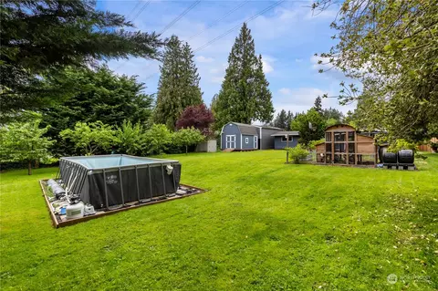Exterior - 19522 Winesap Ln, Bothell, WA 98012 photo 10 of 11