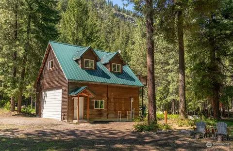 15735 Coyote Falls Rd, Entiat, WA 98822