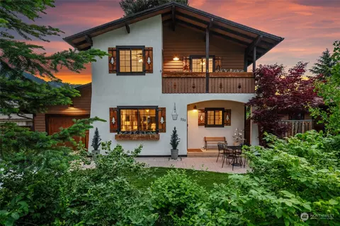 220 Evans St, Leavenworth, WA 98826