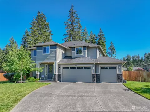 7541 50th Ave NE, Lacey, WA 98516