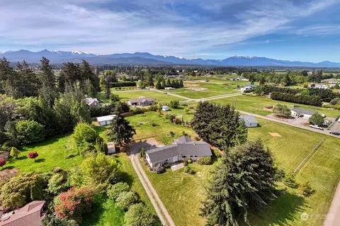 62 Cricket Ln, Sequim, WA 98382