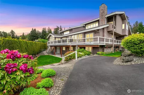 18829 Sound View Pl, Edmonds, WA 98020