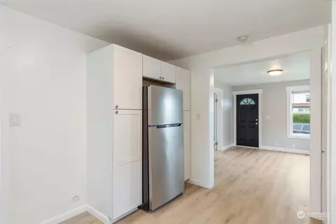 Other - 2418 State St, Everett, WA 98201 photo 2 of 12