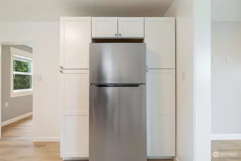 Other - 2418 State St, Everett, WA 98201 photo 3 of 12