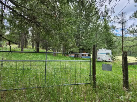 26 Baker Dr, Malo, WA 99150