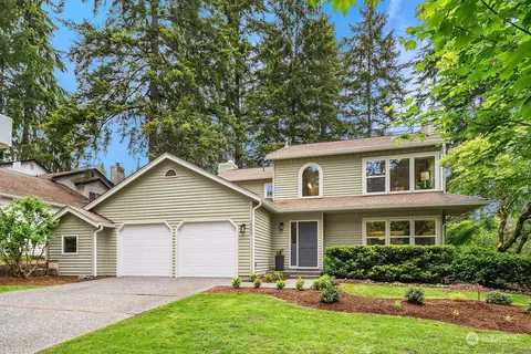 16042 NE 28th St, Bellevue, WA 98008