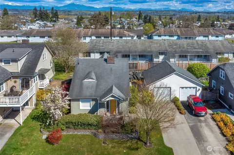View/Area - 1223 Donovan Ln, Everett, WA 98201 photo 2 of 7