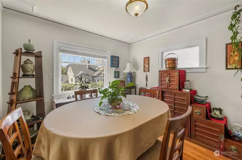 Dining - 1223 Donovan Ln, Everett, WA 98201 photo 1 of 2