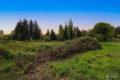 2820 Taylor St, Milton, WA 98354