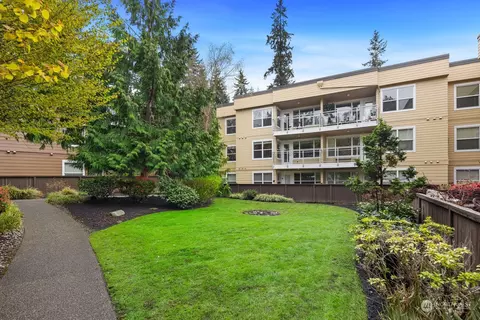 22910 90th Ave W #C207, Edmonds, WA 98026