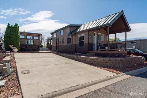 1000 State Route 150 #36, Manson, WA 98831