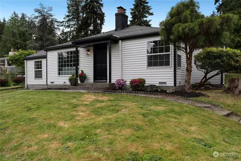 16527 23rd Ave NE, Shoreline, WA 98155