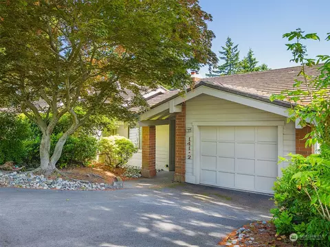 141 Bluffs Dr #2, Port Townsend, WA 98368