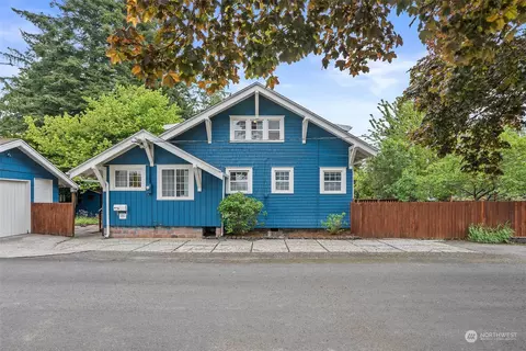 1313 Tower Ave, Raymond, WA 98577