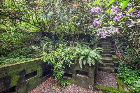 Exterior - 3330 E John St, Seattle, WA 98112 photo 8 of 10