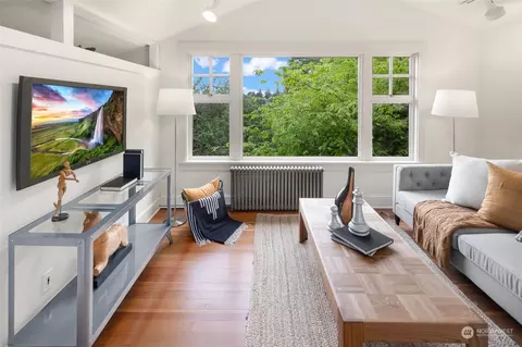 Living - 3330 E John St, Seattle, WA 98112 photo 5 of 6